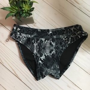 Active Creatures Pole Dance Shorts